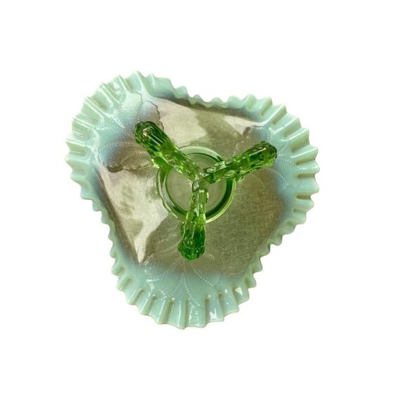 Vintage Green Opalescent Pressed Glass 3 Footed Ruffled Design Candy Dish 8 1/2" - Picture 8 of 9
